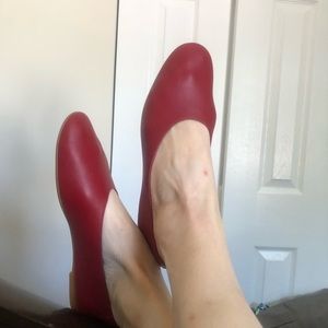Everlane flats red 8.5